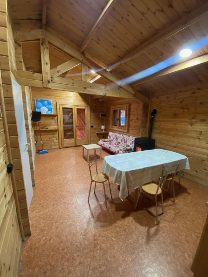 Bungalow & Camping Fuente De Regrustan Graus Zewnętrze zdjęcie